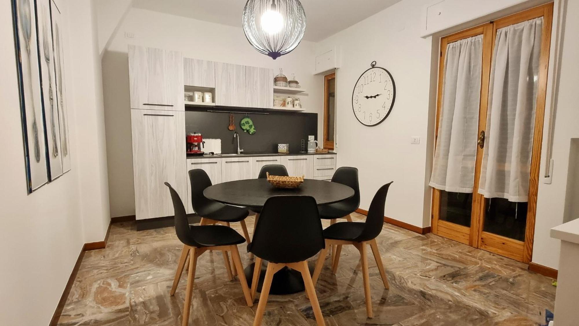 Guest House Da Gino Альберобелло Экстерьер фото